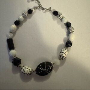 Elegant Black and White Beaded Necklace